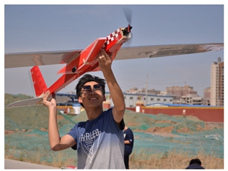 老哥俱乐部-老哥必备的交流社区