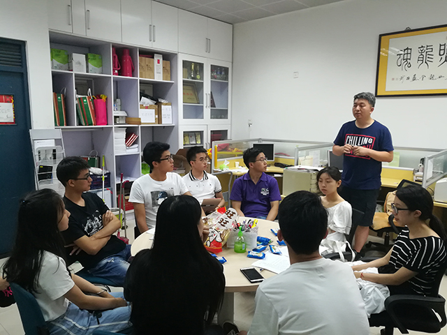 老哥俱乐部-老哥必备的交流社区