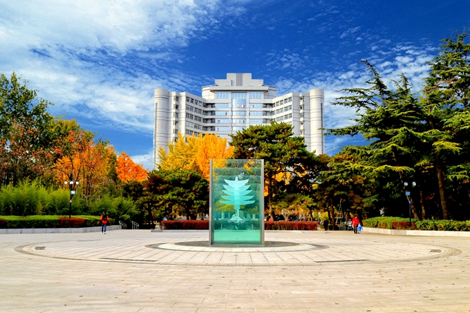 老哥俱乐部-老哥必备的交流社区