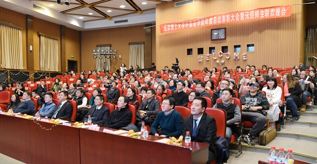 老哥俱乐部-老哥必备的交流社区