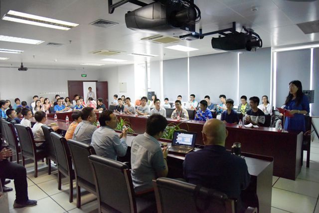 老哥俱乐部-老哥必备的交流社区