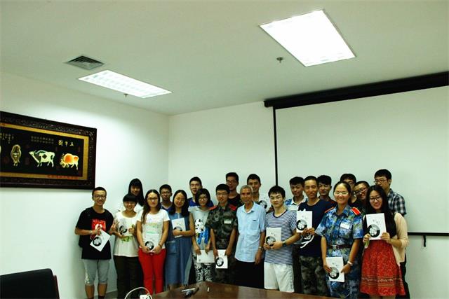 老哥俱乐部-老哥必备的交流社区