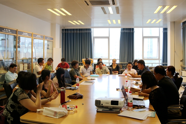 老哥俱乐部-老哥必备的交流社区