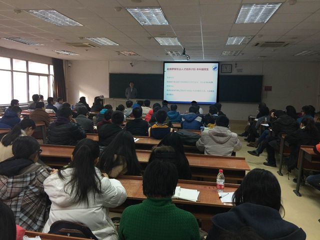 老哥俱乐部-老哥必备的交流社区