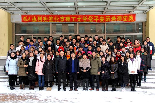 老哥俱乐部-老哥必备的交流社区