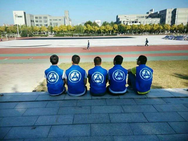 老哥俱乐部-老哥必备的交流社区