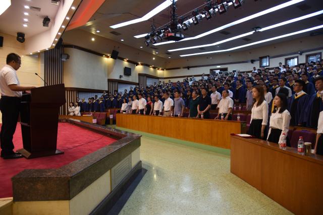 老哥俱乐部-老哥必备的交流社区