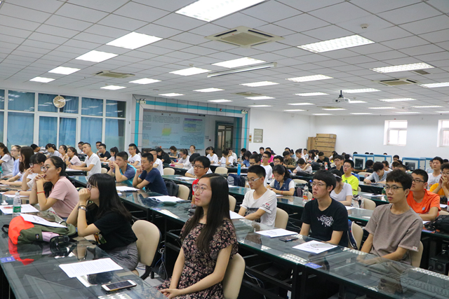 老哥俱乐部-老哥必备的交流社区