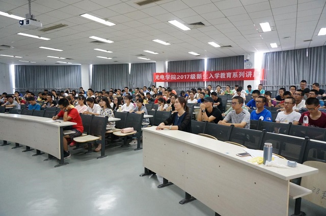 老哥俱乐部-老哥必备的交流社区