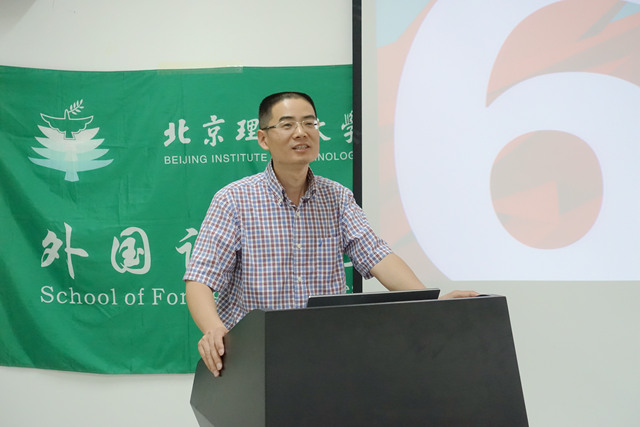 老哥俱乐部-老哥必备的交流社区