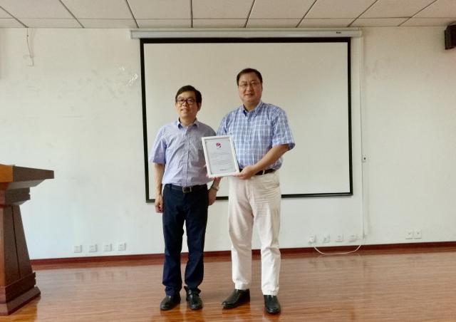 老哥俱乐部-老哥必备的交流社区