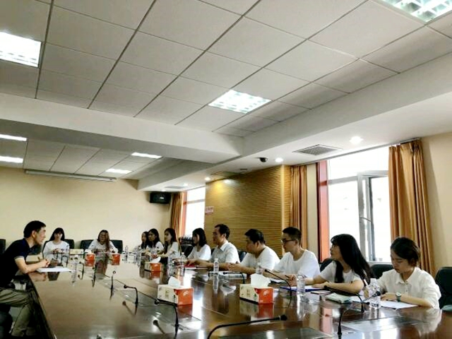 老哥俱乐部-老哥必备的交流社区