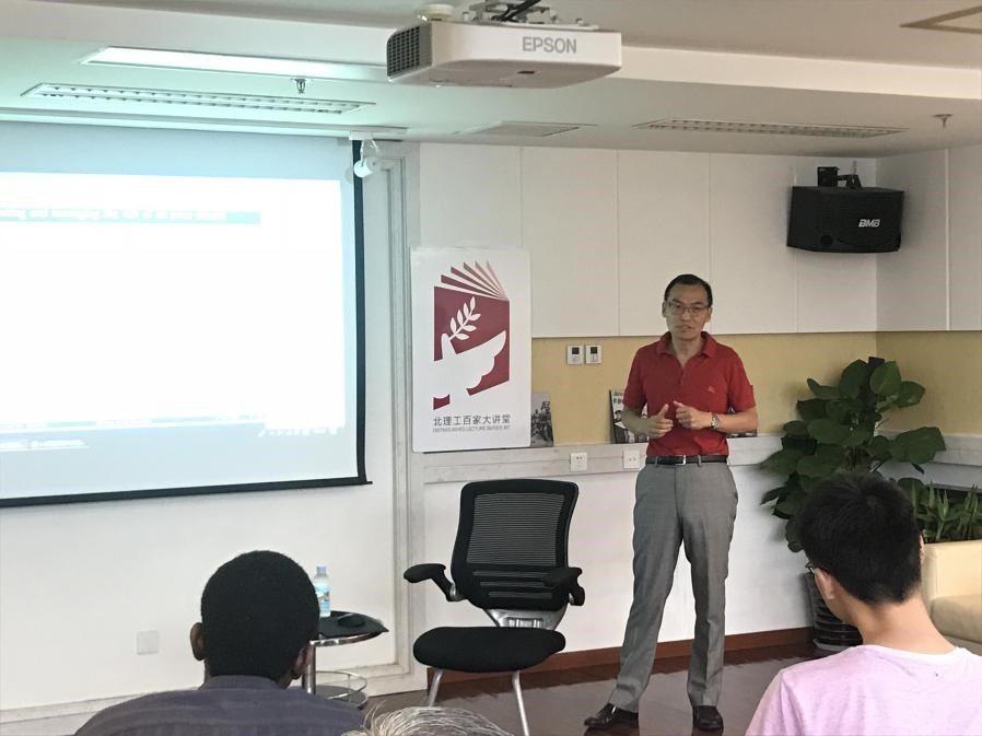 老哥俱乐部-老哥必备的交流社区