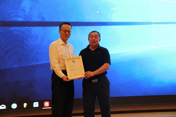 老哥俱乐部-老哥必备的交流社区