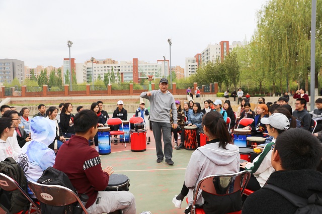 老哥俱乐部-老哥必备的交流社区