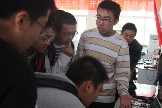 老哥俱乐部-老哥必备的交流社区