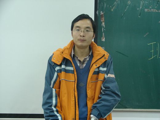 老哥俱乐部-老哥必备的交流社区