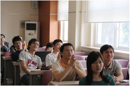 老哥俱乐部-老哥必备的交流社区