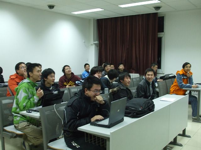 老哥俱乐部-老哥必备的交流社区