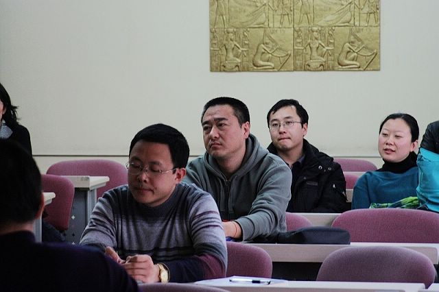 老哥俱乐部-老哥必备的交流社区