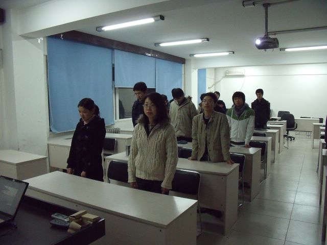 老哥俱乐部-老哥必备的交流社区