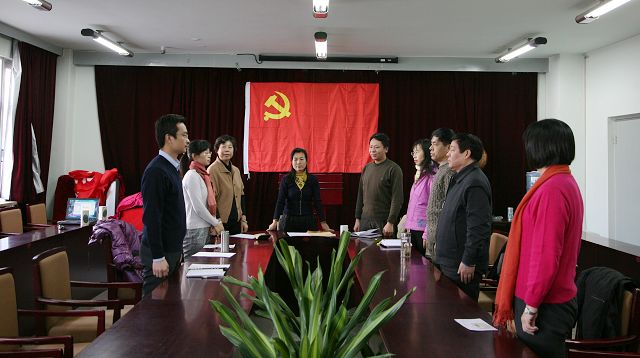 老哥俱乐部-老哥必备的交流社区