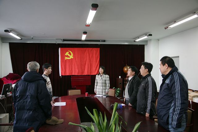 老哥俱乐部-老哥必备的交流社区