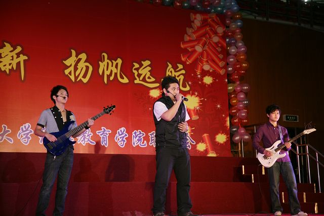 老哥俱乐部-老哥必备的交流社区