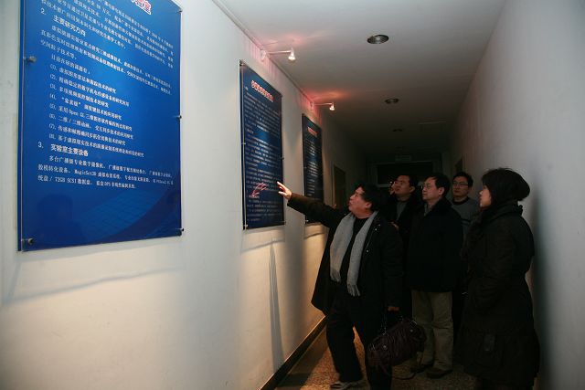 老哥俱乐部-老哥必备的交流社区