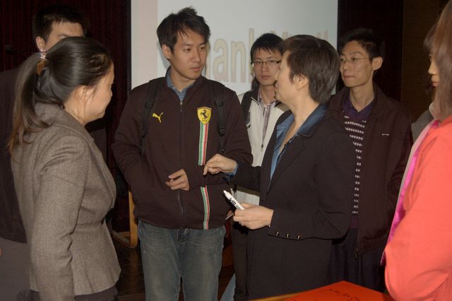 老哥俱乐部-老哥必备的交流社区