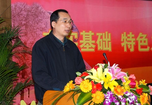 老哥俱乐部-老哥必备的交流社区