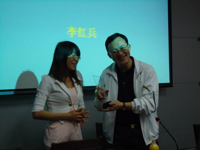 老哥俱乐部-老哥必备的交流社区