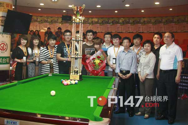 老哥俱乐部-老哥必备的交流社区