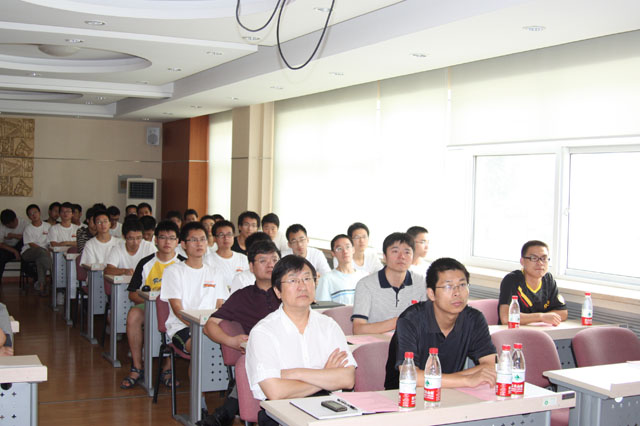 老哥俱乐部-老哥必备的交流社区