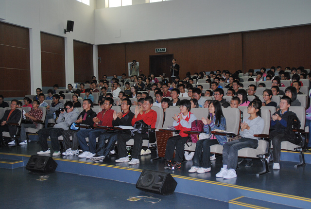 老哥俱乐部-老哥必备的交流社区