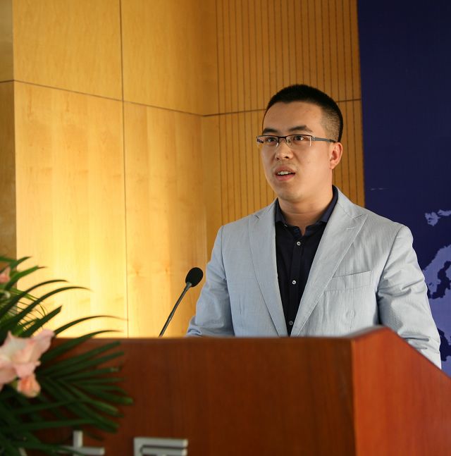 老哥俱乐部-老哥必备的交流社区