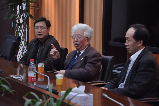 老哥俱乐部-老哥必备的交流社区