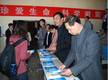 老哥俱乐部-老哥必备的交流社区