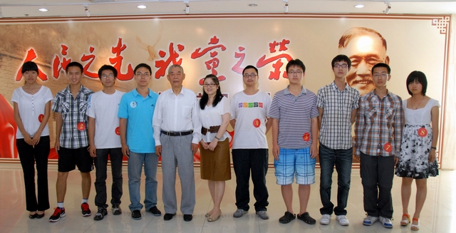 老哥俱乐部-老哥必备的交流社区