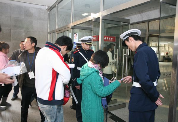 老哥俱乐部-老哥必备的交流社区