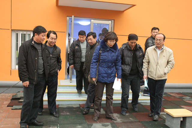 老哥俱乐部-老哥必备的交流社区