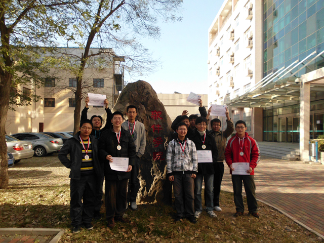 老哥俱乐部-老哥必备的交流社区