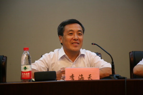 老哥俱乐部-老哥必备的交流社区