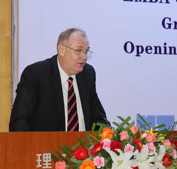 老哥俱乐部-老哥必备的交流社区