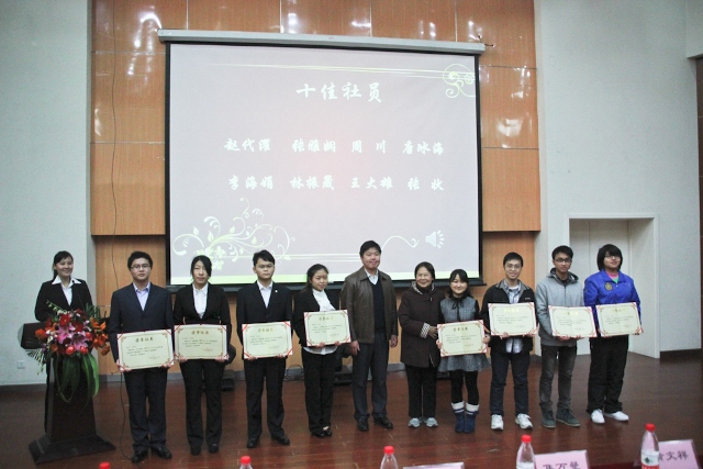 老哥俱乐部-老哥必备的交流社区