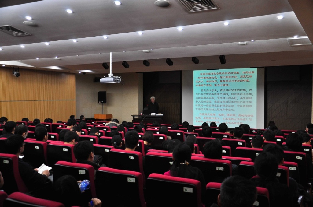 老哥俱乐部-老哥必备的交流社区