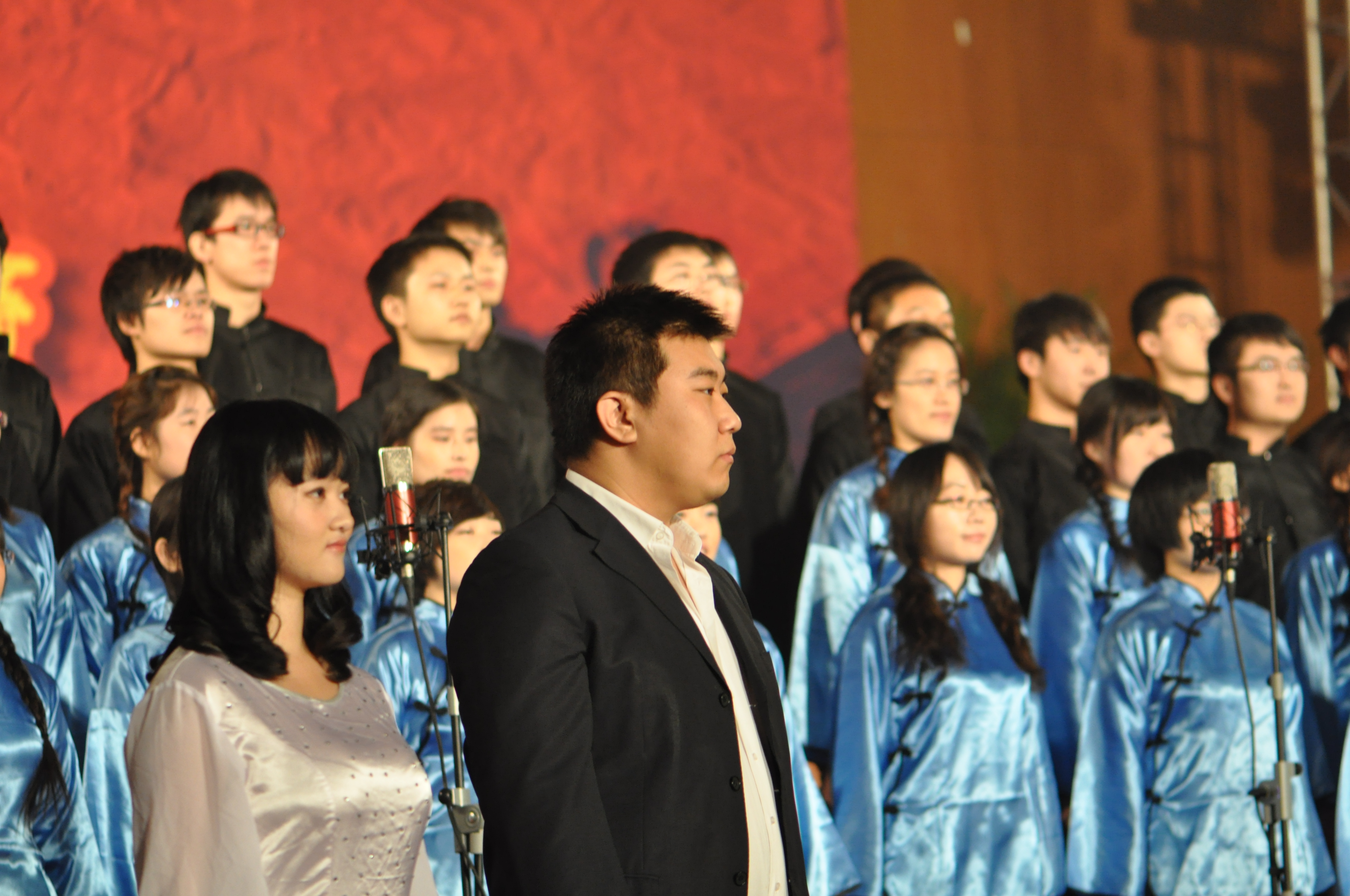 老哥俱乐部-老哥必备的交流社区