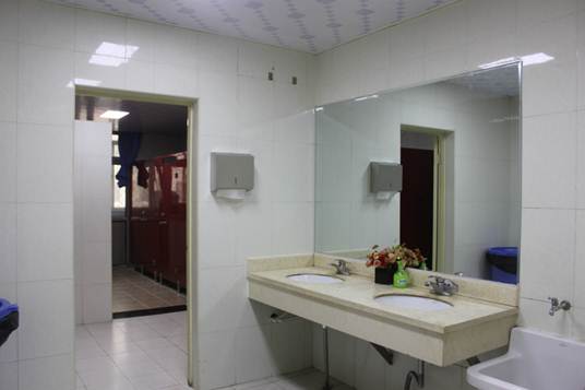 老哥俱乐部-老哥必备的交流社区