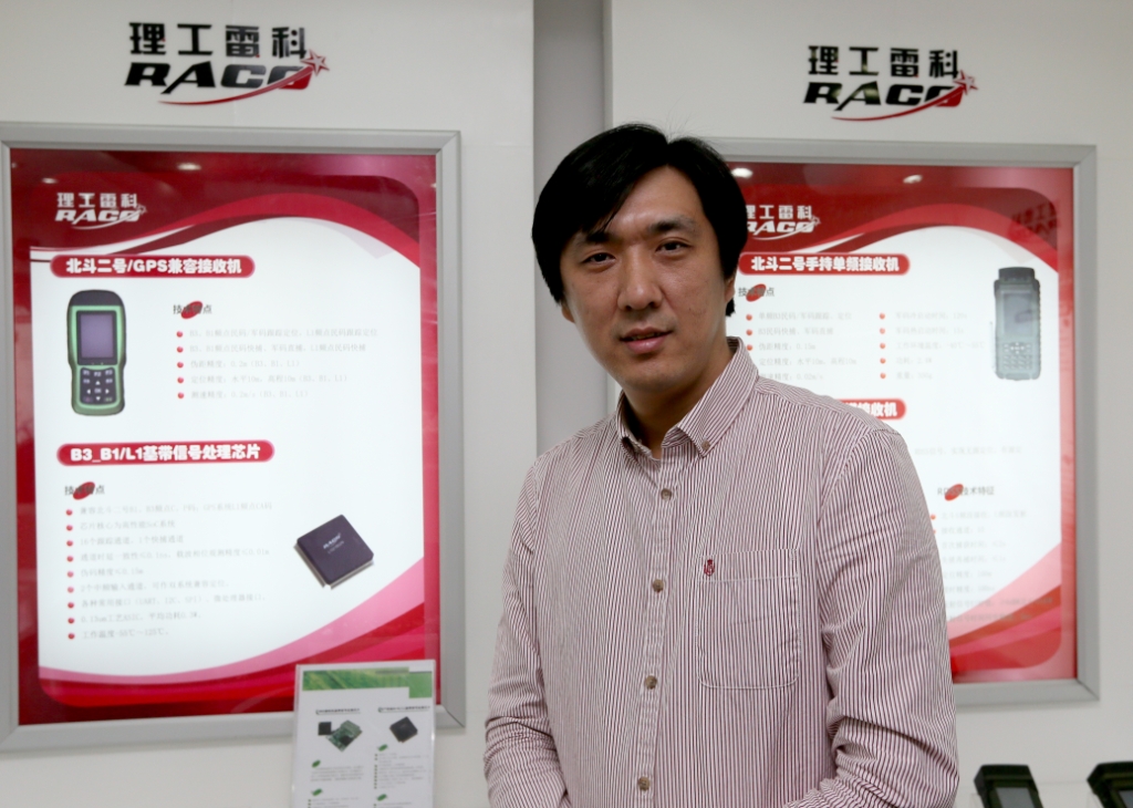 老哥俱乐部-老哥必备的交流社区