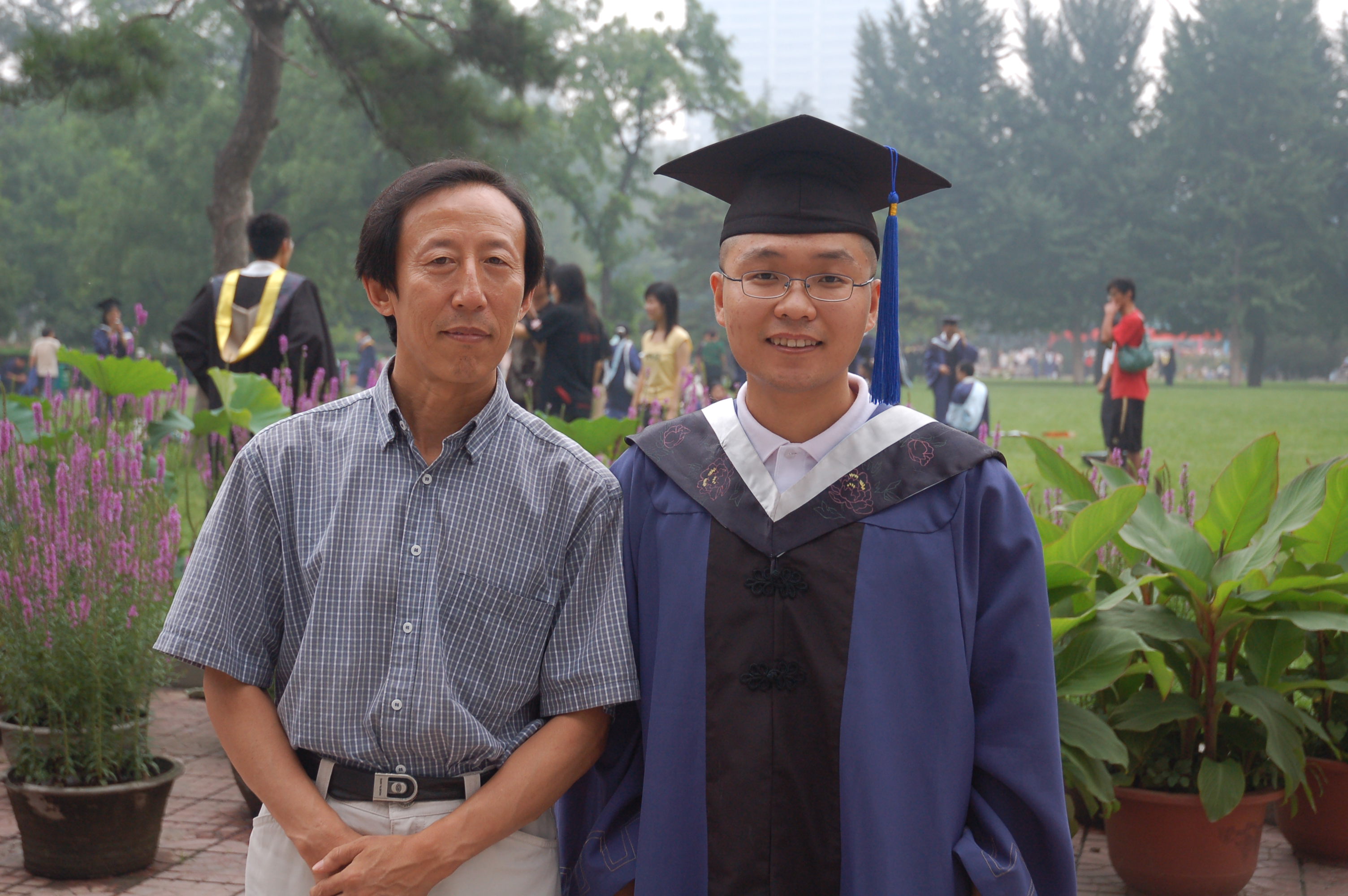 老哥俱乐部-老哥必备的交流社区